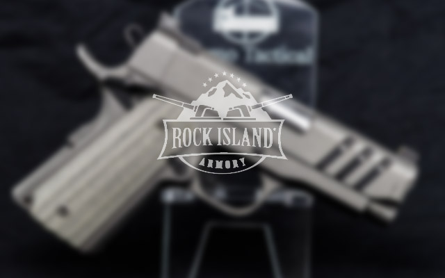 Rock Island 1911 w. Rail accessories